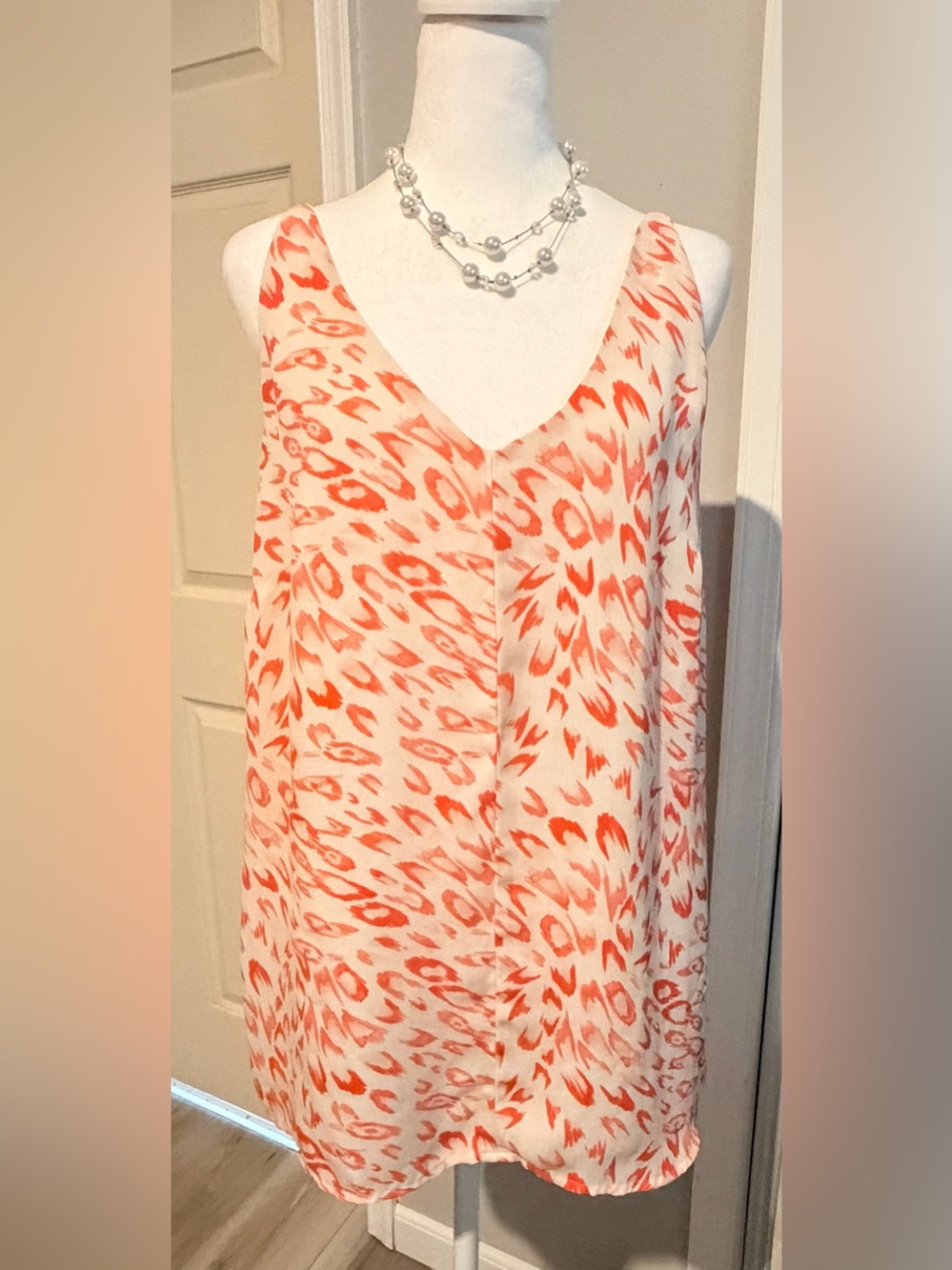 CAbi Coral and Cream V-Neck Printed Camisole
